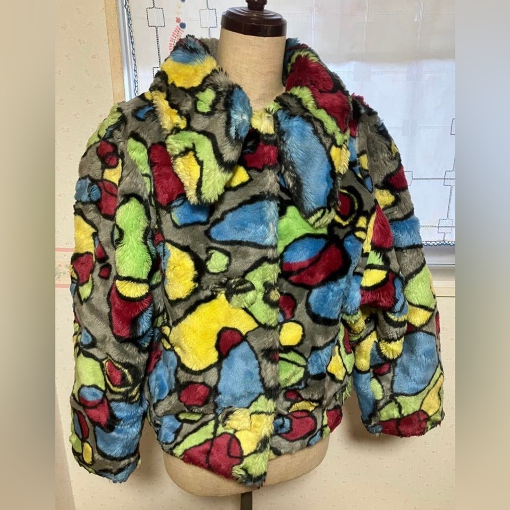 Extremely rare off the runway faux fur Mugler coat *as seen on Diana Ross*